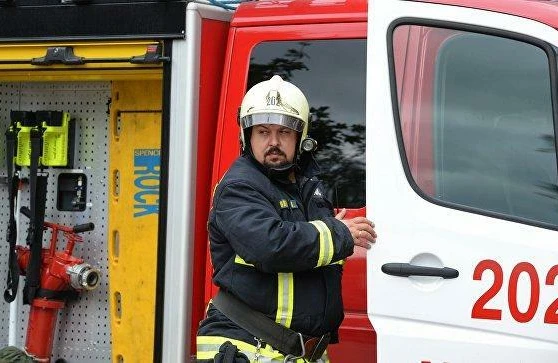 Bakıda çoxmərtəbəli binada baş vermiş yanğın söndürülüb – YENİLƏNİB
