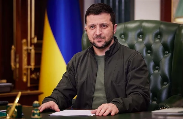 Volodimir Zelenski: "Kiyevə raket hücumuna məruz qalsa, cavab güclü olacaq"