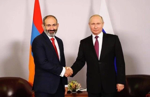 Putin və Paşinyan Qarabağ nizamnaməsini müzakirə edəcək