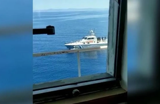 Yunanlar azərbaycanlıların olduğu gəmiyə atəş açdı - VİDEO