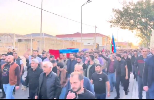 Azərbaycan Ordusunun şəhidi və atası dəfn edilir