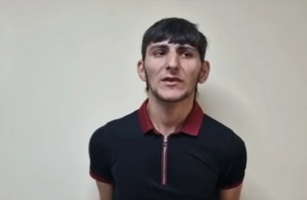 Bakıda şok! Polisin tutduğu şəxs görün "şəhid bacısı" adı altında nə edirmiş - VİDEO