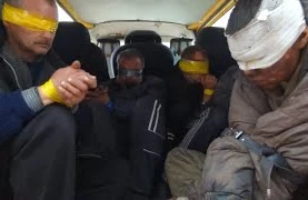 Yaralı halda əsir düşən ruslar Putini təhqir etdilər-"Putin sən ....san"
