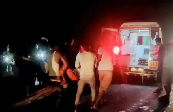 Hindistan qana boyandı: 26 ölü,xeyli sayda yaralı var