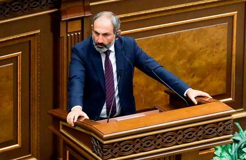 Paşinyan müharibədəki məğlubiyyətə görə keçmiş hakimiyyəti günahlandırdı