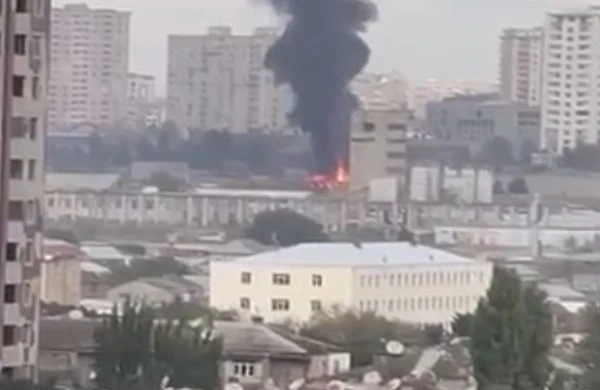 Bakıda güclü yanğın başladı - VİDEO