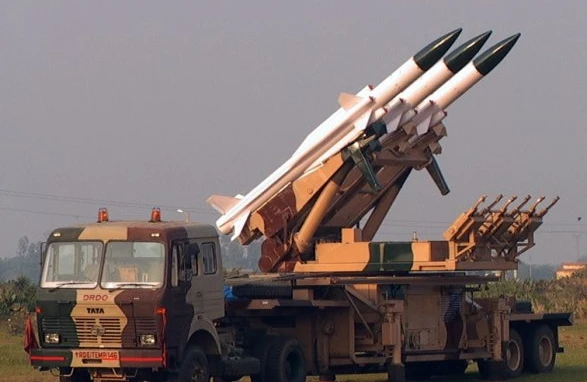 Беспилотники, зенитно-ракетные комплексы, крылатые ракеты… и все это для Армении 