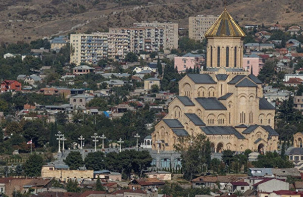 Arşakyan gürcüləri Bakıya görə təhqir etdi: Donuzlar