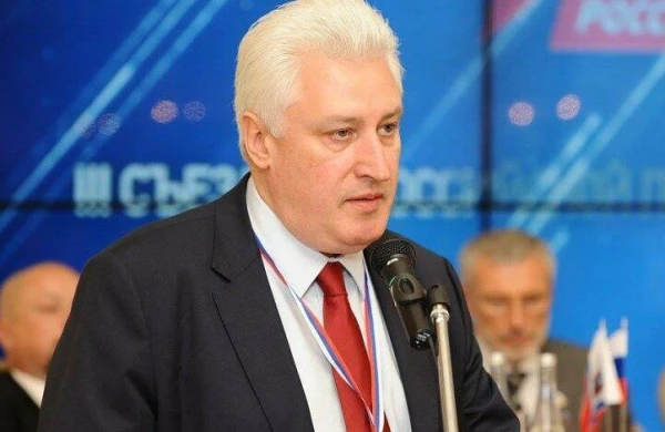 30 il İrəvana xidmət etdi, pişik kimi atıldı - Korotçenko