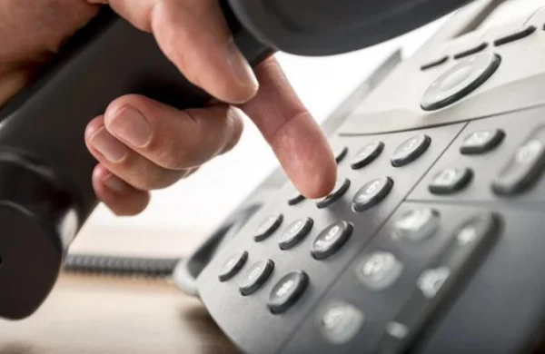 Sabit şəbəkə telefonlarından istifadənin abunə haqqı niyə qaldırılıb? – Qərar var, izah yoxdur!