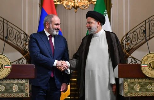 Tehran özünü İFŞA EDİR - İran ermənilərə kömək üçün qoşun göndərib?