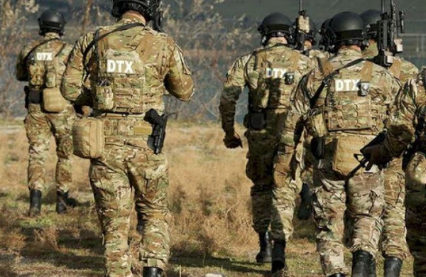 Fərrux yüksəkliyində antiterror əməliyyatları keçirmiş hərbi birləşmənin adı açıqlanıb