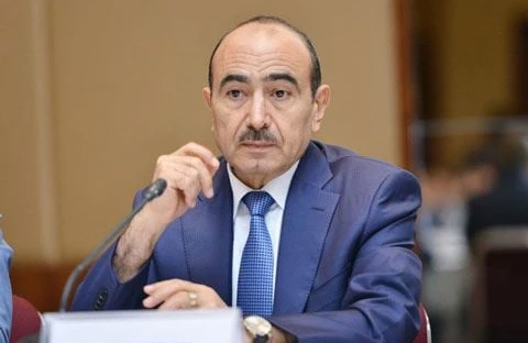 Əli Həsənovun oğlundan sonra qızını da “gizlətdilər” - Faktlar