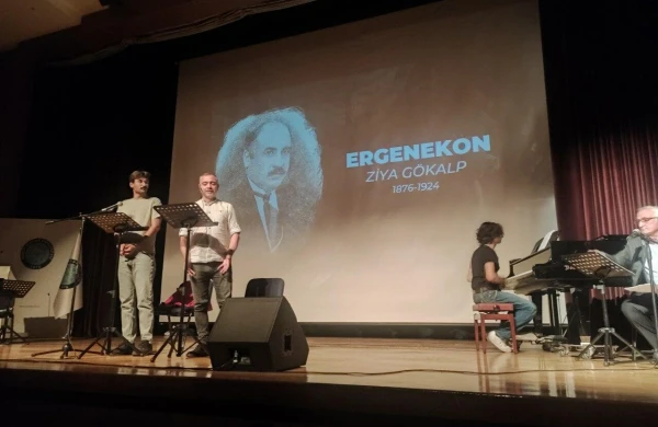 Türkiyənin Uludağ Universitetində “Cənnətdə Zəfər” tamaşası nümayiş etdirilib