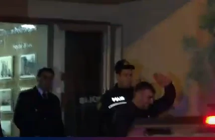 Rəşad Dağlı məhkəməyə gətirilərkən görün nə etdi - VİDEO