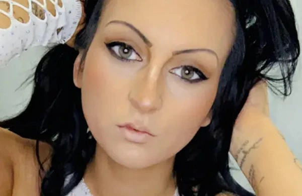 Altı uşaq anası pul qazanmaq üçün əxlaqsızlığı seçdi