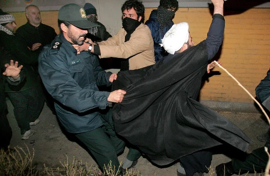 İranın TÜRK fobiyası BÖYÜYÜR - Rejim daha təhlükəli hal alır
