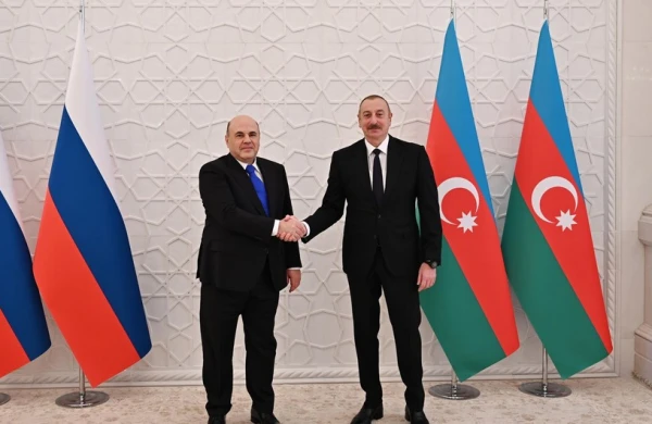 İlham Əliyevin Rusiya Hökumətinin sədri ilə təkbətək görüşü olub