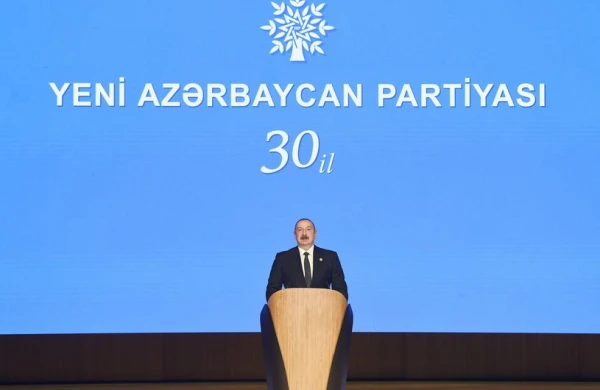 YAP-ın yaradılmasının 30-cu ildönümü münasibətilə tədbirdə  Prezident İlham Əliyev  çıxış edib