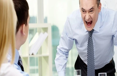 Təhqir qanunla nə zaman cinayət sayılır? - VƏKİLDƏN AÇIQLAMA