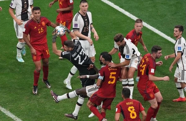 Dünya Çempionatında ŞOK! Spiker elə adamın adını çəkdi ki,efirdən qovuldu (VİDEO)