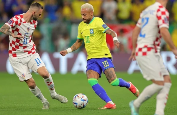 Braziliya millisinin məğlubiyyətindən sonra bir nəfər öldürülüb