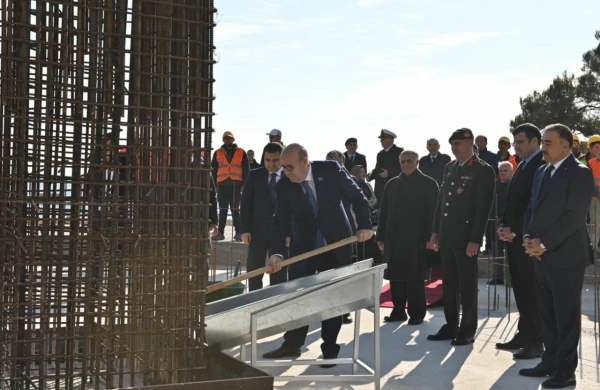 Türkiyədə şəhid olan əsgərlərimizin xatirəsinə ucaldılacaq abidənin təməli qoyuldu - FOTO