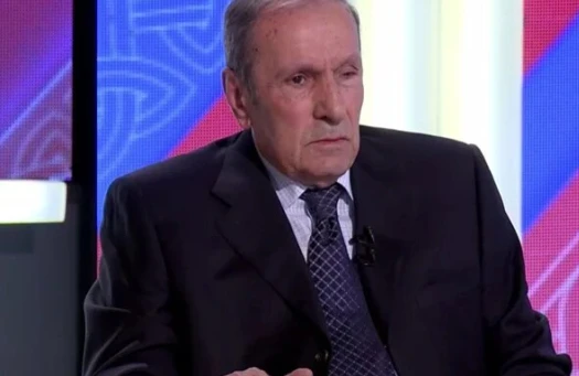 Levon Ter-Petrosyan xəstəxanaya aparılıb