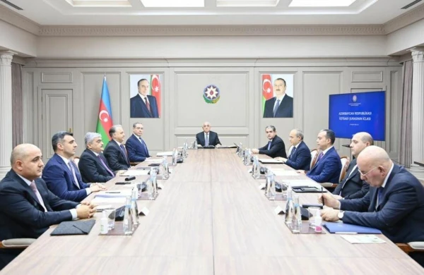 İqtisadi Şuranın növbəti iclası keçirildi