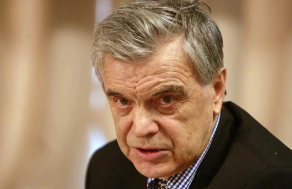 Ruslan Xasbulatov vəfat etdi