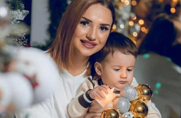 “Uşaq dünyaya gələndən sonra ərimin keçmiş həyat yoldaşı bizdən əl çəkdi” - FOTO