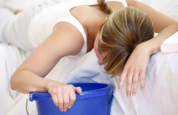 Ürəkbulanmanın yaranmasının 10 səbəbi 