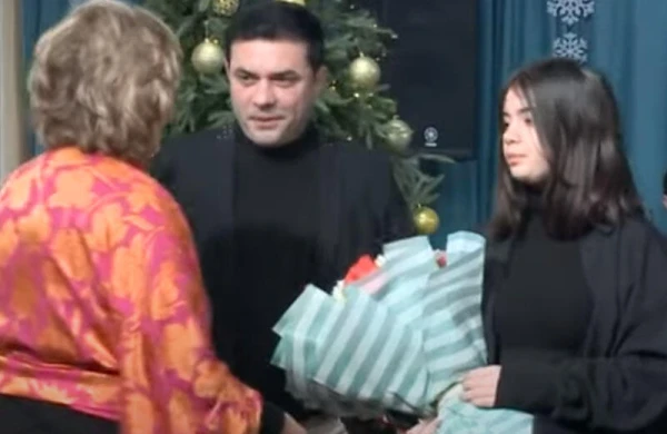 Rəvan Qarayev ilk evliliyindən olan qızını üzə çıxardı - VİDEO