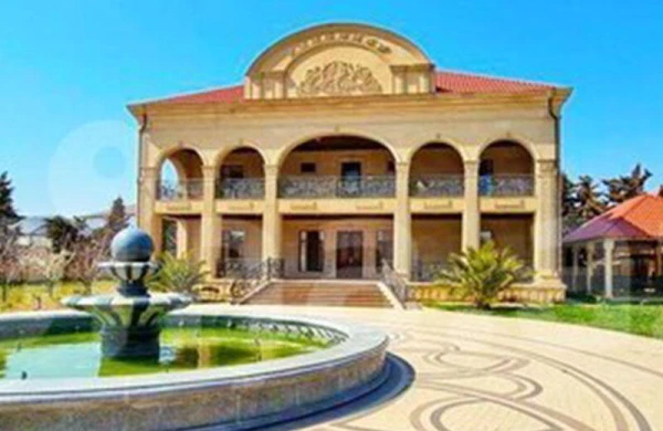 Kəsəmənskinin bağ evində mühafizəçisinin meyiti tapıldı