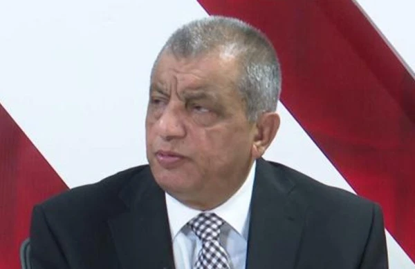 “Zaur Baxşəliyevə aparıcı deməyə dilim gəlmir, efirdə qaqqıldayır”