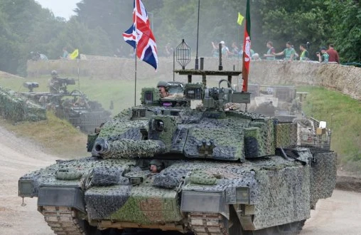 Britaniya Ukraynaya tanklar göndərəcək