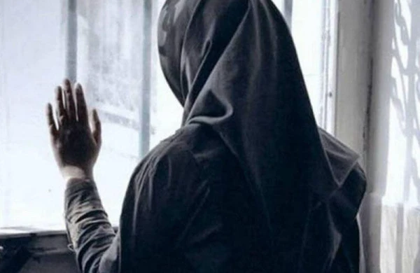 İranda qadın məhbuslara zorla dərmanlar verilir: Onlar hərəkət və danışmaq qabiliyyətlərini itirirlər