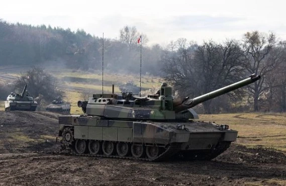 Fransa əsas tanklarını Ukraynaya verməyi düşünür