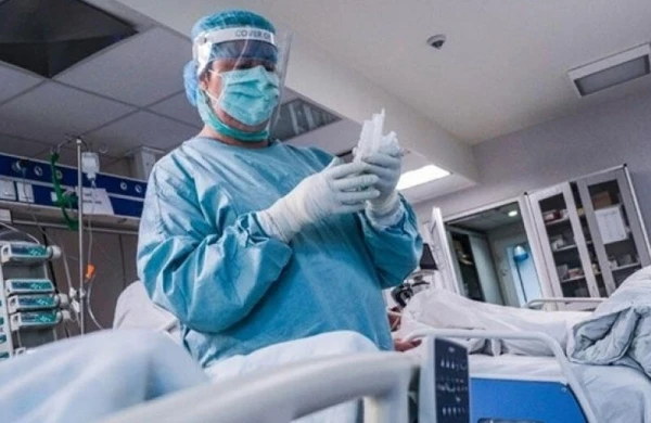 Koronavirusdan daha tez sağalmaq üçün BUNLARI YEYİN