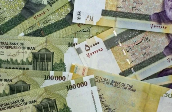 İran valyutası rekord həddə düşüb
