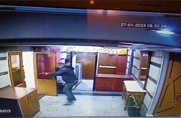 Azərbaycan səfirliyinə hücumun ŞOK VİDEOSU YAYILDI