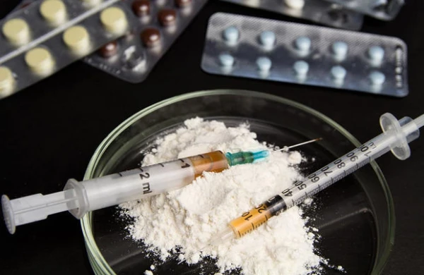 Bakıda kişi yarım kiloqram heroinlə tutuldu