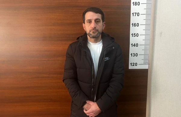 Bakıda marketdə satıcı xanıma qarşı quldurluq edən şəxs saxlanılıb