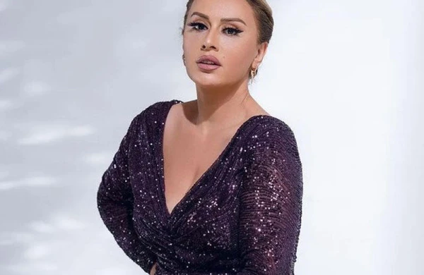 Roza QƏZƏBLƏNDİ: “Tünzalə onkologiya ilə əlləşə-əlləşə üzünüzü güldürürdü” - VİDEO