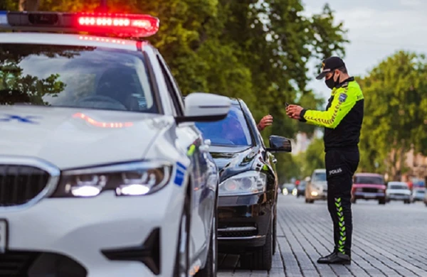 Sürücülərə xəbərdarlıq! Bunu etsəniz, 150 manat cərimə olunacaqsız