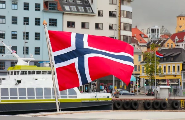Norveç Quranı yandırmaq kampaniyasını qadağan edib