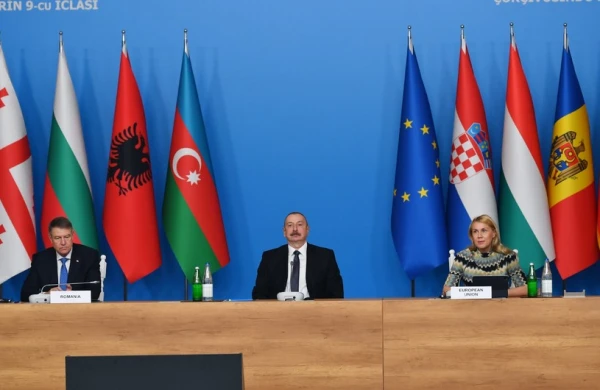 Azərbaycan Prezidenti italiyalı  naziri qəbul edib
