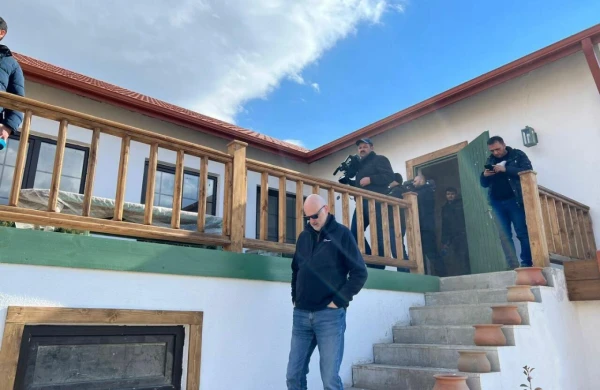 Beynəlxalq səyahətçilər Laçında yeni tikilən nümunəvi evlərdə olublar - YENİLƏNİB - VİDEO - FOTO