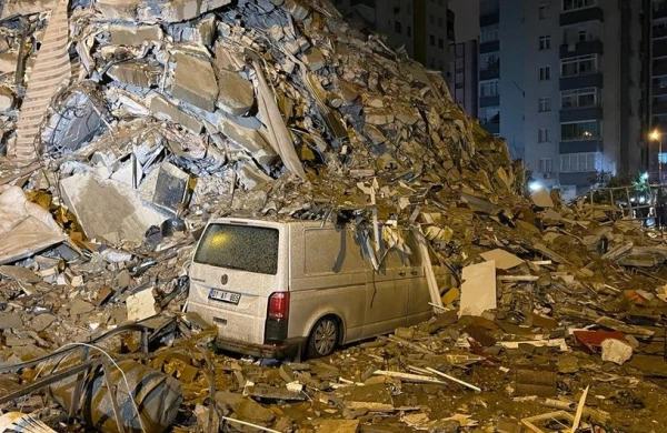 Türkiyəyə yardım təklifi edən ilk ölkə Azərbaycan olub