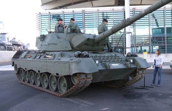 Almaniya Ukraynaya 178 Leopard tankı tədarük edəcək